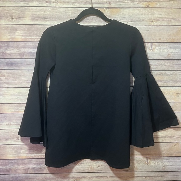 ⭐️ Vintage Copper Key Bell Fan Sleeved Top Size Medium Black Stretch D3 - Picture 2 of 7